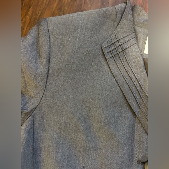 Kasper gray suit with a short-sleeved jacket and pants 14P - Picture 12 of 16